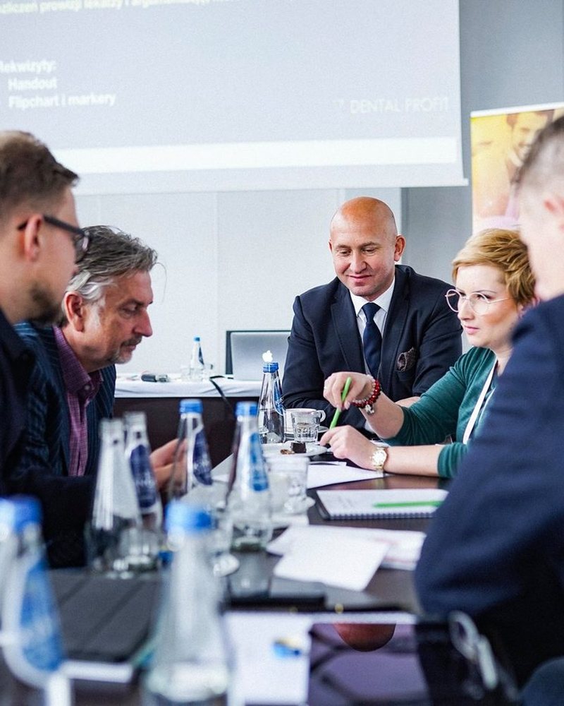 Higienistki podczas warsztatu o standardzie wizyty higienicznej